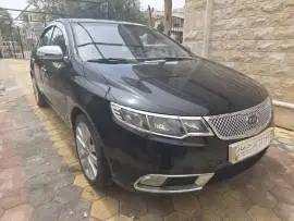 كيا فورتي 2010, RF52692932