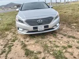 هيونداي سوناتا 2014, حماة, RF17537991