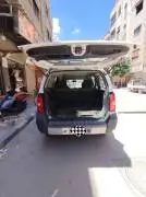 نيسان اكستر 2012, دمشق, RF10434740