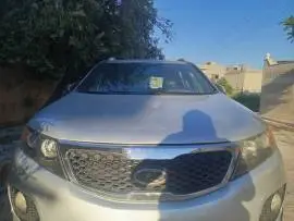 كيا سيرنتو 2010, RF13384734