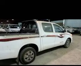 تويوتا هايلوكس 2014, RF75095032