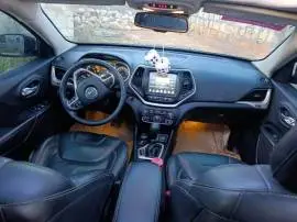 جيب شيروكي 2016, درعا, RF16714280
