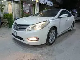 هونداي أزيرا 2013, RF13625059