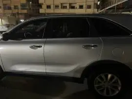 كيا سيرنتو 2016, RF10830844