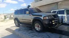 جيب ميتسوبيشي اوربي كرت 2004, دمشق, RF95349790