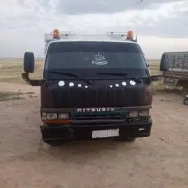 Mitsubishi 32, Raqqa, RF20852308