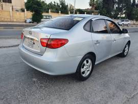 Hyundai Avante 2010