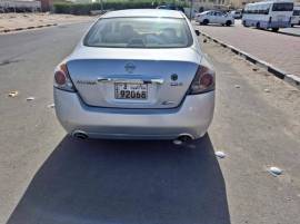 Nissan Altima 2012