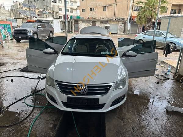 Volkswagen Passat 2011