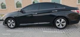 Hyundai Sonata Hybrid 2012