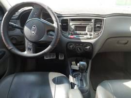 KIA Rio 2010