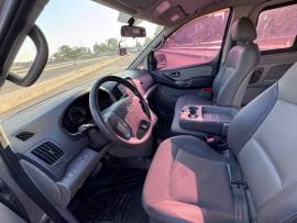 Hyundai Grand H1 Van 2011 for Sale