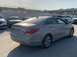 Hyundai Sonata 2011