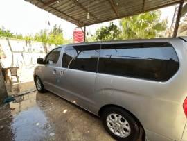 Hyundai H1 2016