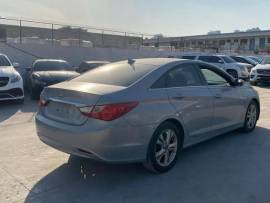 Hyundai Sonata 2011