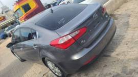 KIA K3 2015