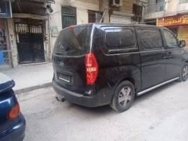 Hyundai H1 Model 2012
