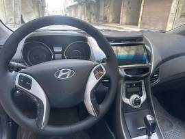 Hyundai Avante 2012
