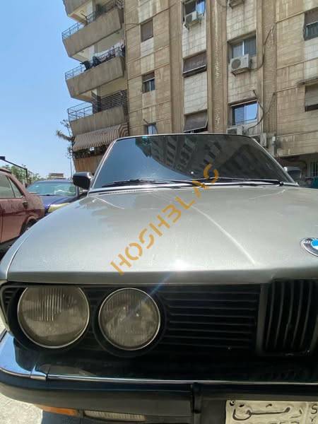 بي ام دبليو 2700$