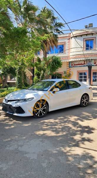 Toyota Camry Hybrid 2019