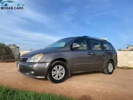 2011 Kia Carnival for sale