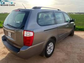 2011 Kia Carnival for sale