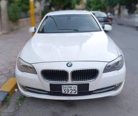 BMW 530i 2012 للبيع