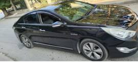 Hyundai Sonata Hybrid 2012