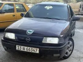 أوبل فكترا 1994, دمشق, RF19335473