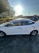 هيونداي افانتي 2014, RF10820440