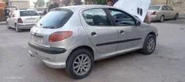 بيجو 206 موديل 2007, RF16930490