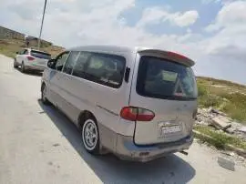 هيونداي ستاركس 2001, حلب, RF13183516