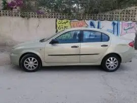 بروتون بروسونا 2010, RF22284384