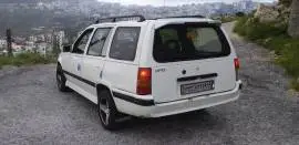 أوبل كاديت 1991, دمشق, RF12059468