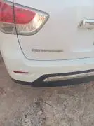 نيسان PATHFINDER 2015, درعا, RF17573575