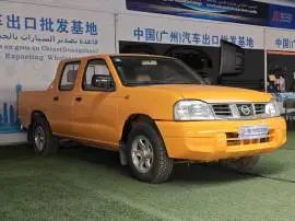 Nissan D22 Double Cab 2015, RF19327630
