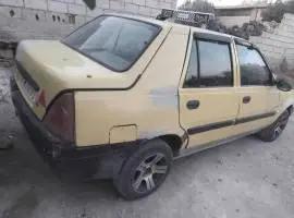 داسيا 2003, RF10774394