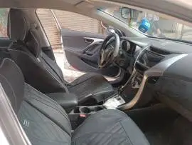 هيونداي النترا 2012, حلب, RF80174453