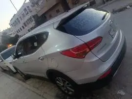 هيونداي 2013, حماة, RF10804028