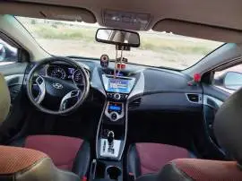 هيونداي افانتي 2012, حمص, RF10959530