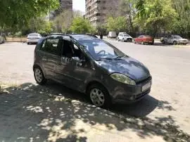 شيري a113 2011, دمشق, RF97929760