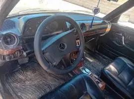 Mercedes 280, Latakia, RF11351387