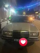 Mercedes 230, Damascus, RF20986035