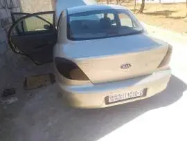 كيا ريو 2001, RF19245718