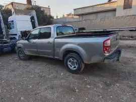 Toyota Tundra 2003, RF18718732