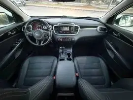 كيا سورينتو 2016, دمشق, RF56183204