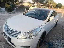 هيونداي ازيرا 2012, دمشق, RF16795234