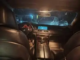 بي إم دبليو 750i موديل 2012, RF11913308