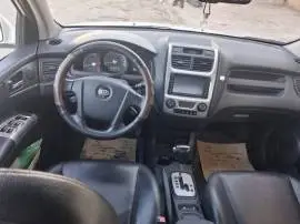 سبورتاج 2008, حلب, RF10384472