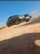 Mercedes 300 Model 1994, Aleppo, RF21292892